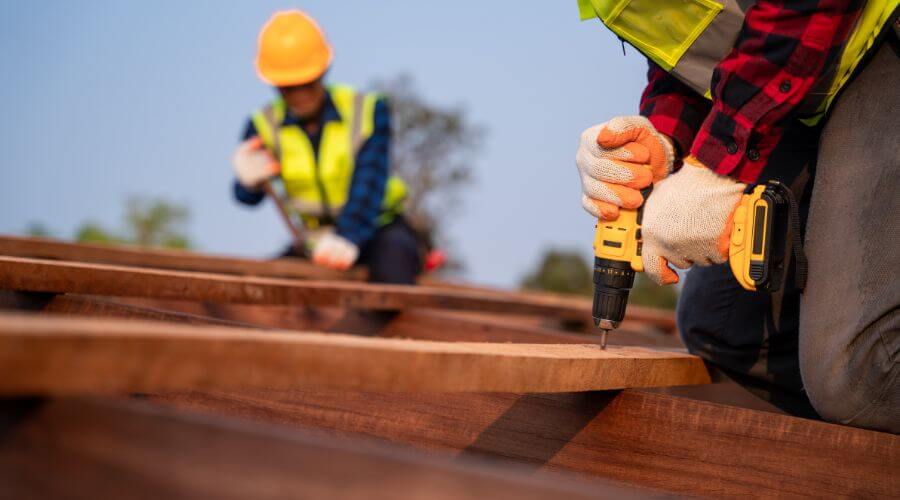 Professional gutter cleaning in Cantwell, AK